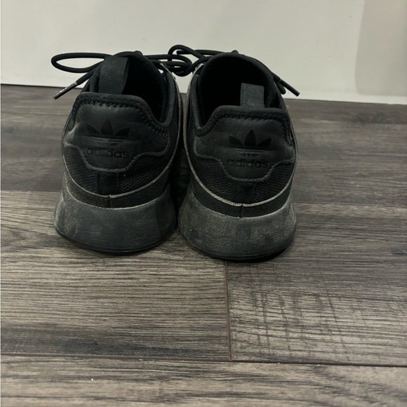 Adidas Women Sneakers - Picture 5 of 6